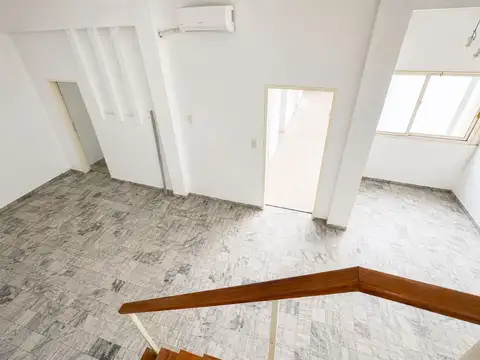 Oficina en Venta en Flores, USD 235.000