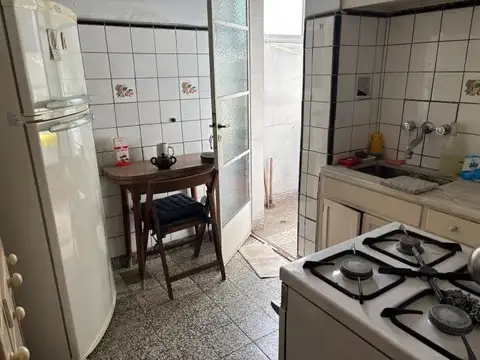 CABALLITO,3amb,contrafrente, luminoso, excelente estado,amplio, muy buena ubicación,y estado ge...