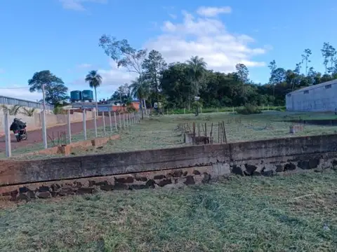 Terreno en Venta 33  mts Frente