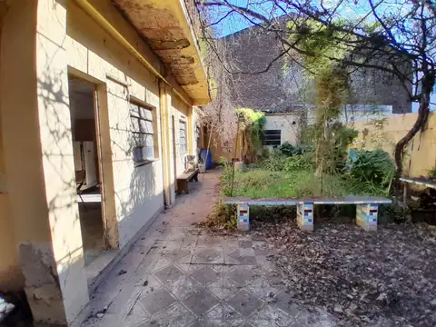 Depto Tipo Casa en Venta de 8 ambientes