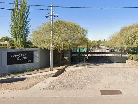 Lote venta calle larrea c. de coria semi privado