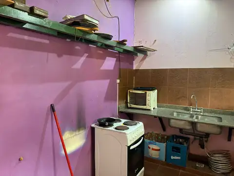 VENTA CASA 4 AMBIENTES LOMAS DEL MIRADOR