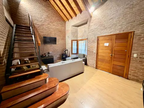 Casa en Venta con 1 cochera