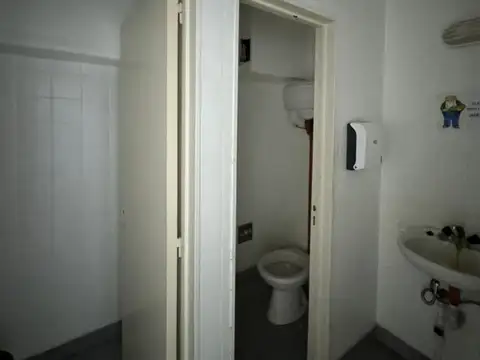 Local en Venta en Centro, USD 350.000