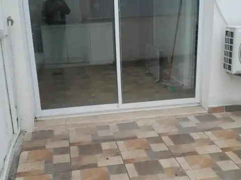 Depto Tipo Casa en Alquiler de 2 ambientes
