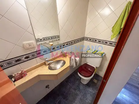 Depto Tipo Casa 3 ambientes con 2 baños