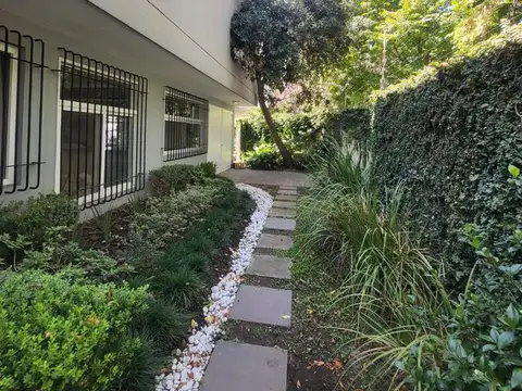 Casa 6 ambientes con 6 baños