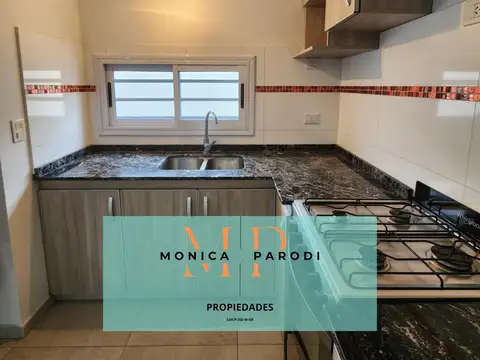 Casa 3 ambientes con 1 baño