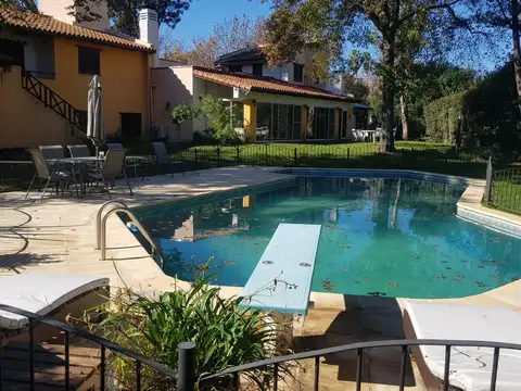 Casa en Venta de 4 dormitorios
