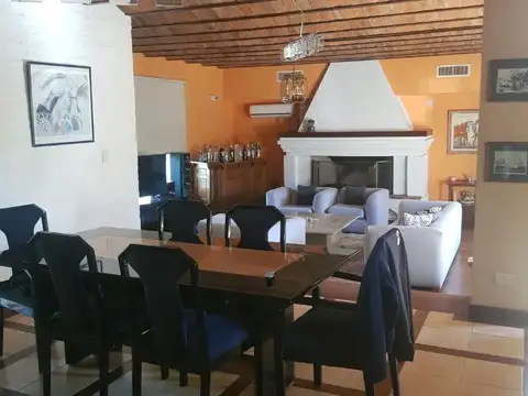 Casa en Venta en Golfers, USD 299.900