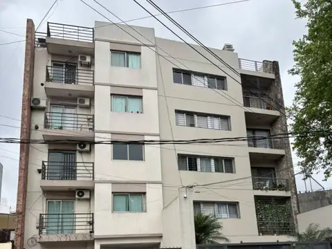 Departamento - Alquiler - Argentina, Morón - Esmeralda 415