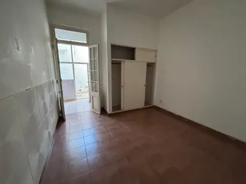 Depto Tipo Casa 2 ambientes con 1 baño