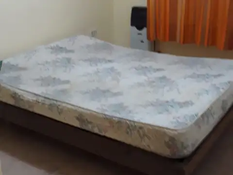 ALQUILER DEPARTAMENTO, DOS AMBIENTES . ANUAL