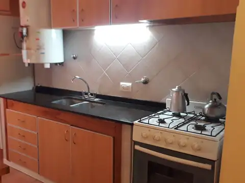 Avda. 3 bis 500, Piso 1º