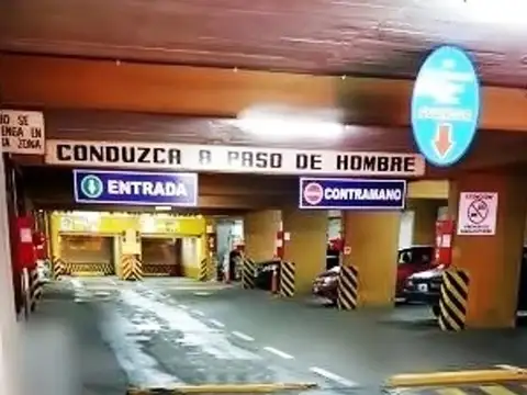 VENDO/PERMUTO COCHERA USD 9.000 ACEPTO AUTOMOTOR