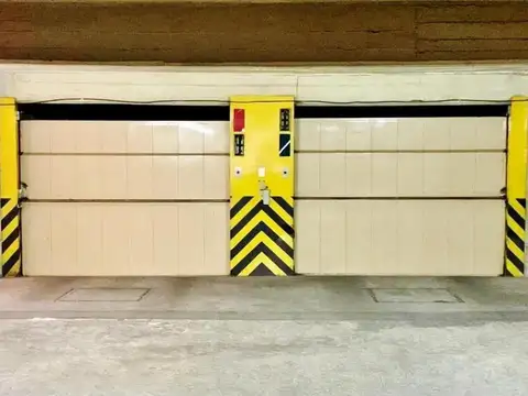 VENDO/PERMUTO COCHERA USD 9.000 ACEPTO AUTOMOTOR