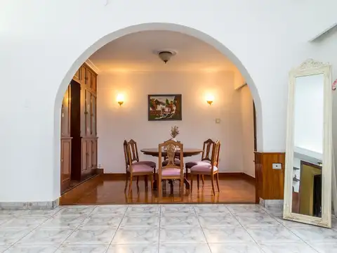 Tres Cerritos. Avenida del Golf 400