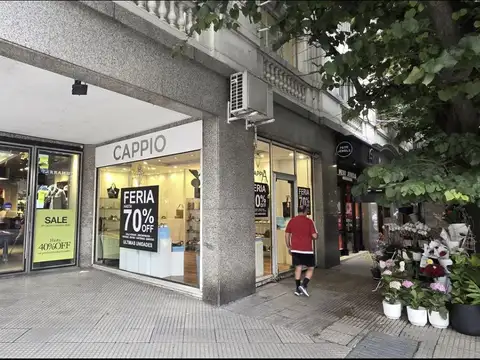 Local en Venta en Recoleta, USD 600.000