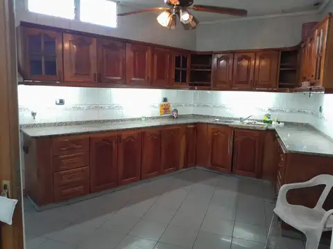 Local en Venta en Gregorio de Laferrere, USD 700.000