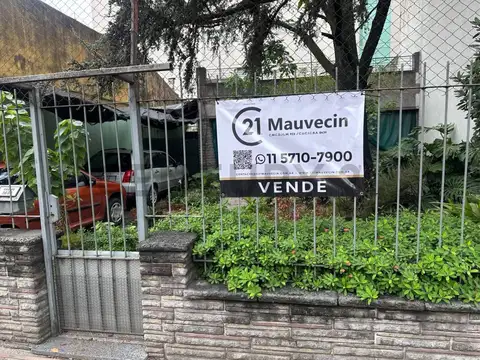 VENTA CASA LOTE PROPIO 3 AMBIENTES, SAN JUSTO, IDEAL PARA RECICLAR O DESARROLLO, ZONIFICACION C1
