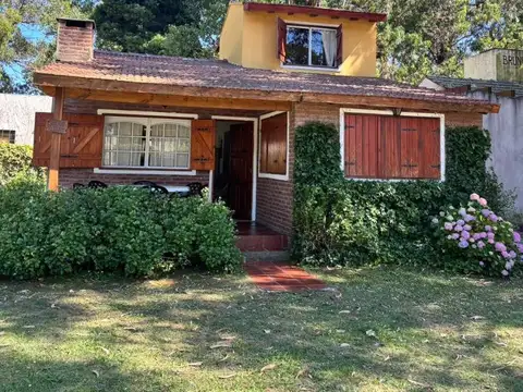 Venta de Casa 4 Ambientes en Santa Clara del Mar