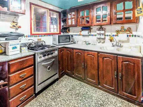 Depto Tipo Casa 3 ambientes con 2 baños