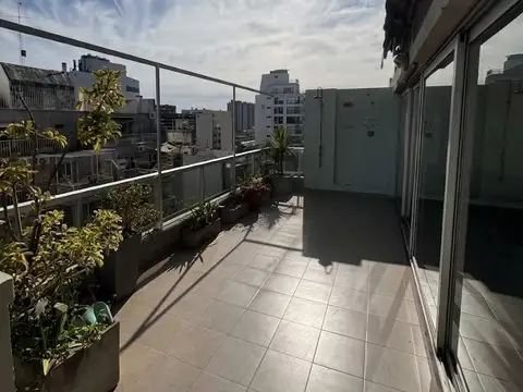 Departamento en Alquiler con 1 cocheras