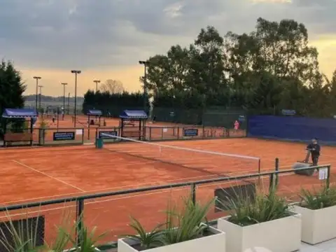 Terreno en Venta de 937,0 m2