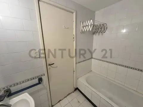 Ideal inversor! 2 amb a mtrs de Av. Libertador con excelente rentabilidad