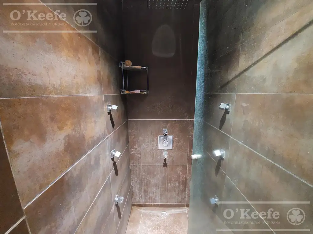 Casa en venta de seis ambientes con piscina en Fincas de Iraola II - Foto 31