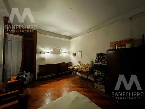 Departamento en Venta de 6 ambientes