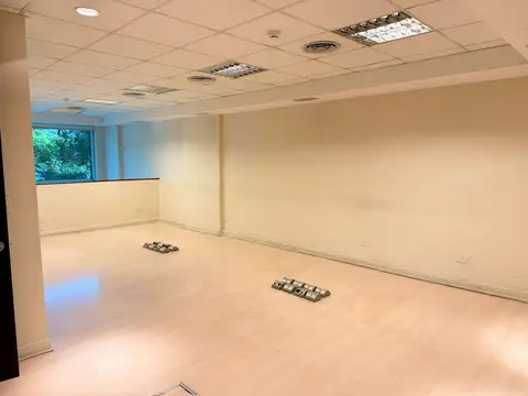 Oficina en alquiler en Microcentro - Excelente estado - 238