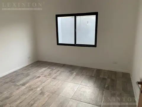 Depto Tipo Casa 3 ambientes con 1 baño