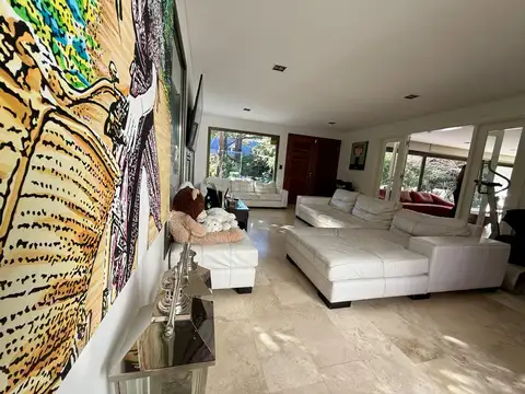 Casa en Venta al Este