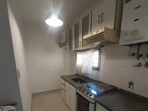 Alquiler dspto de 3 ambientes en Lanus Oeste