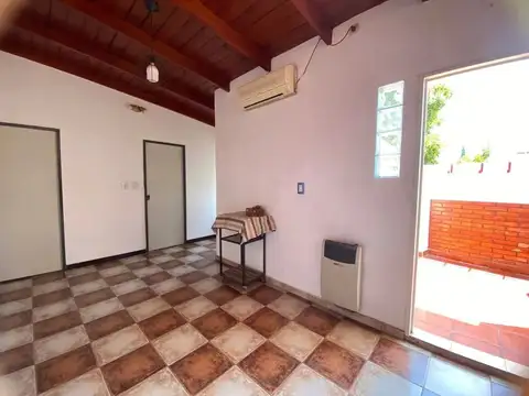 Depto Tipo Casa en Venta de 4 dormitorios