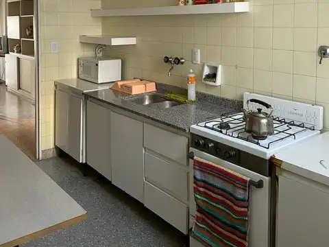 Departamento 4 ambientes con 2 baños