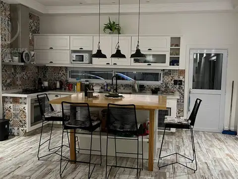 Casa 3 ambientes con 3 baños