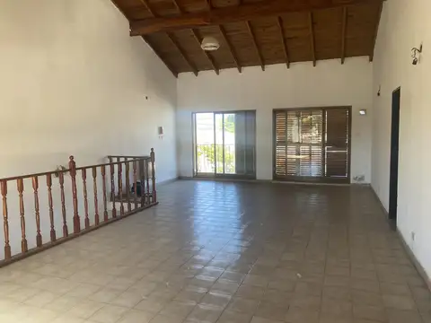 Departamento en Alquiler con 1 cocheras