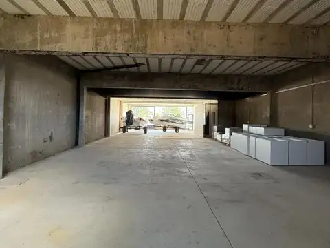 Rene Favaloro Bis 700