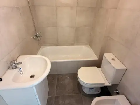 Departamento en Venta en Lanus Oeste, USD 82.000