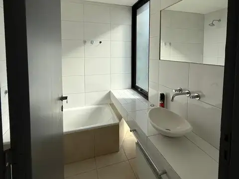 Departamento en Alquiler en Quinta Sección, $ 630.000