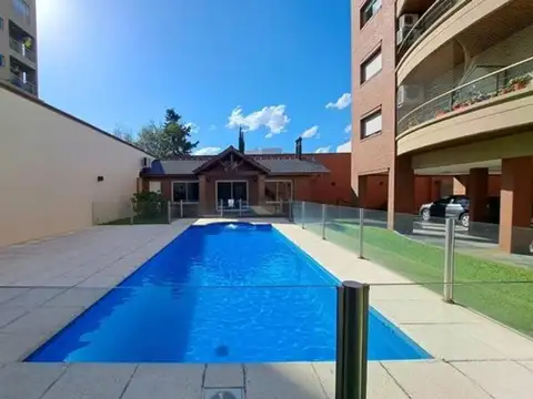 VENTA DEPTO 4 AMB CON DEPENDENCIA FULL AMENITIES CON COCHERA
