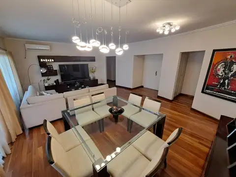 Departamento en Venta de 5 ambientes