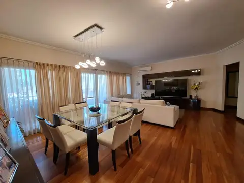 Departamento en Venta de 5 ambientes