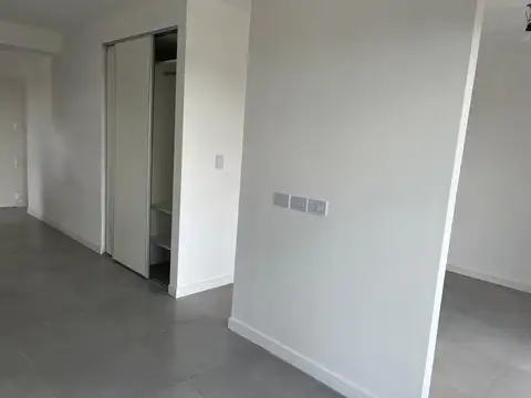 Departamento en Alquiler en Lomas De Zamora, $ 650.000