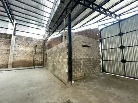 Av. de los Granaderos 2400