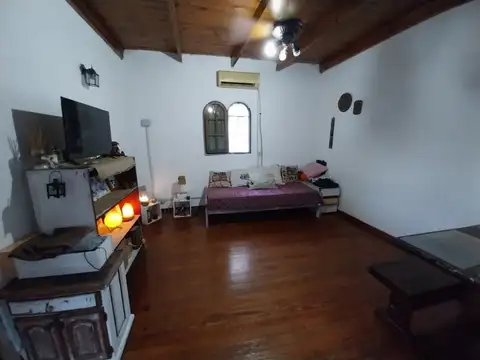 Depto Tipo Casa en Venta 66 años