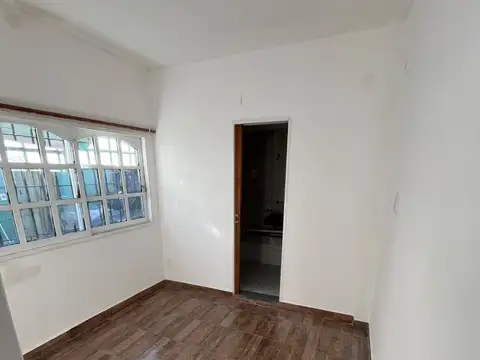 Departamento en Alquiler en Tablada, $ 400.000
