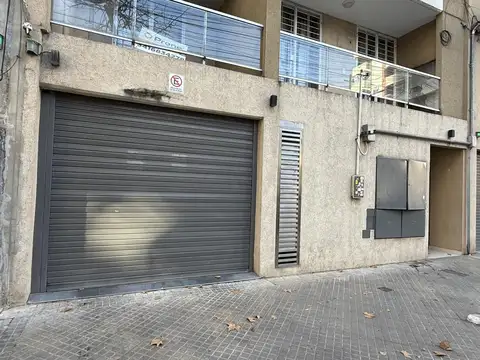 Cochera en Venta en Nuestra Señora De Lourdes, Rosario